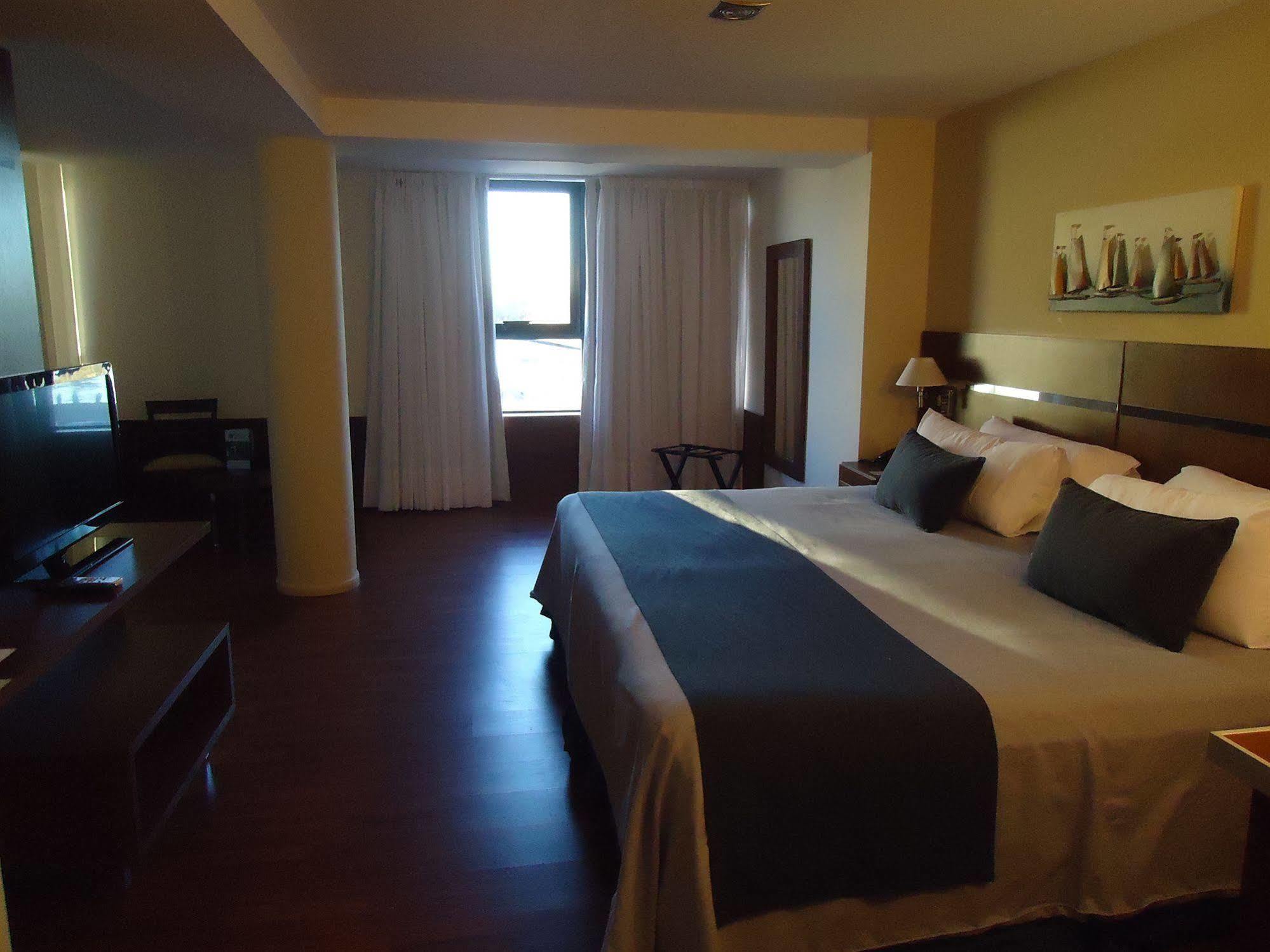 Puerto Amarras Hotel & Suites Santa Fe Eksteriør bilde